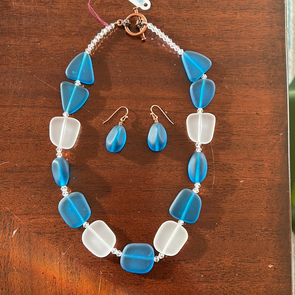 Necklace & Earrings Sea-glass & Crystals w/ Copper Tone Clasp & Ear Wires